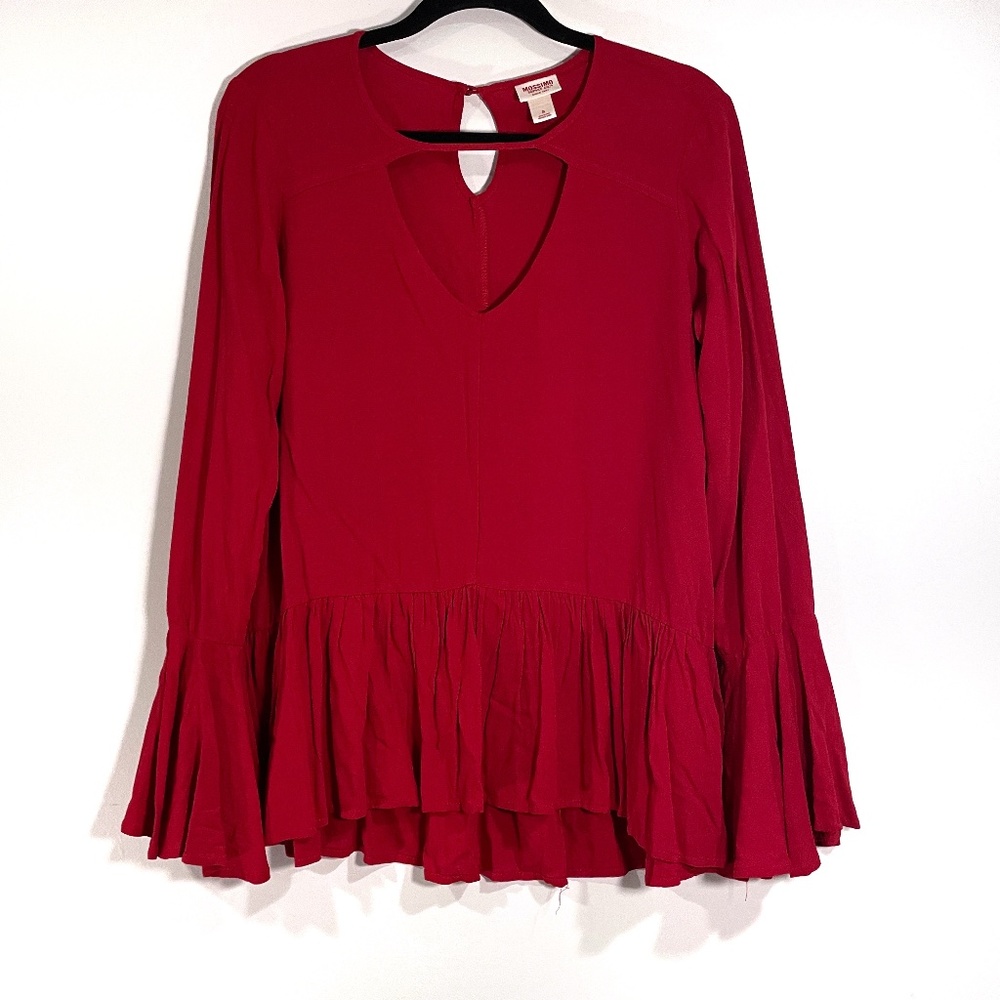 ❗️CLOSING Jan 1st! ❗️Mossimo Blouse Bell Sleeve Cutout Neckline Lightweight